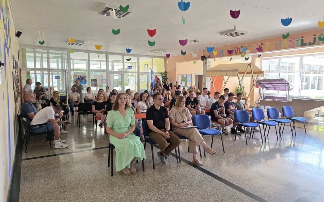 Svečana podjela svjedodžbi učenicima osmih razreda